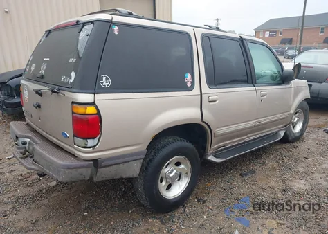 1997 Ford Explorer Eddie Bauer/Limited/Xl/Xlt z USA, uszkodzony, nr VIN 1FMDU34E7VZB69038